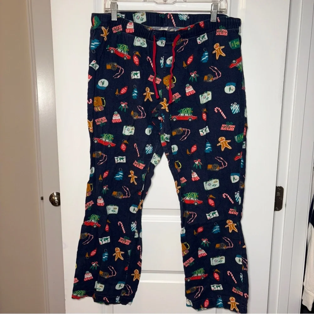 Men’s Old Navy Christmas Themed Pajama Pants Size: L